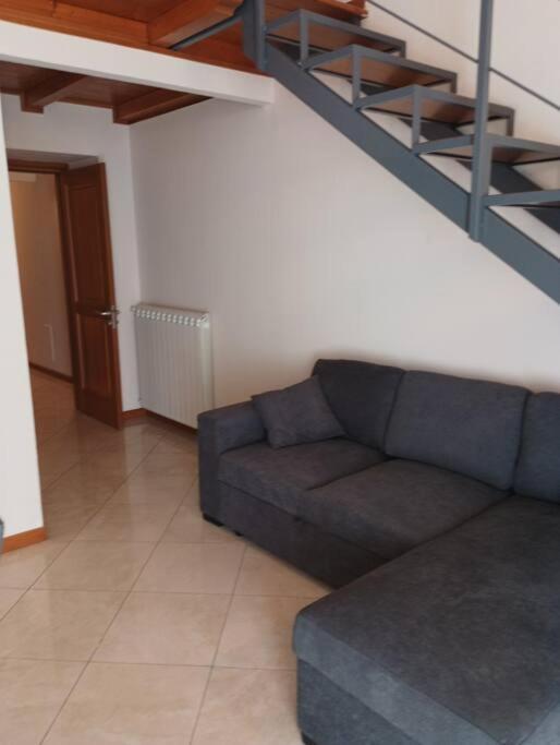A Casa Di Laura Apartment Napoli Bagian luar foto